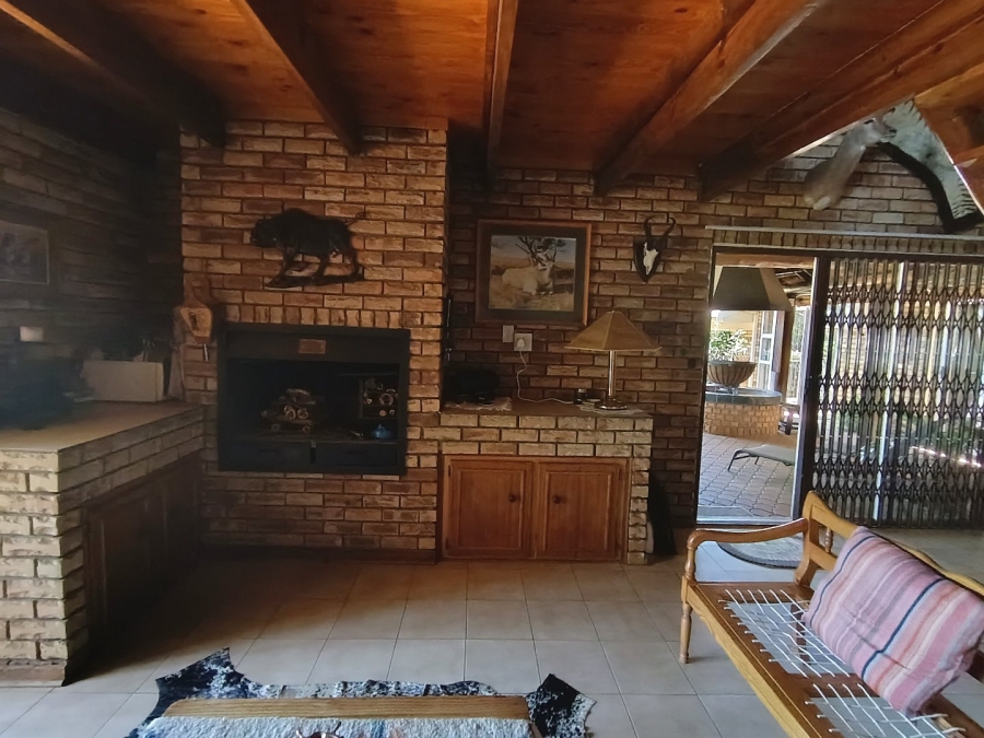 4 Bedroom Property for Sale in Doringkruin North West